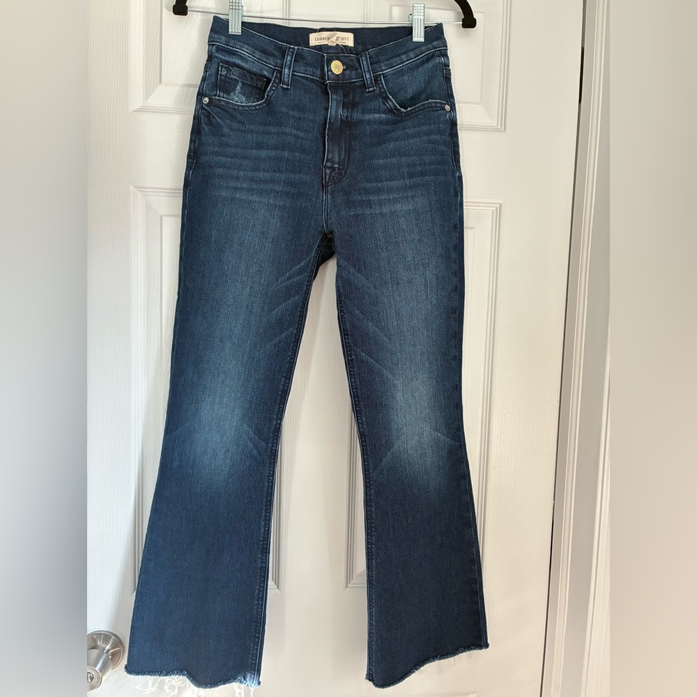 Current/Elliott Dark Blue Boot Crop Jeans